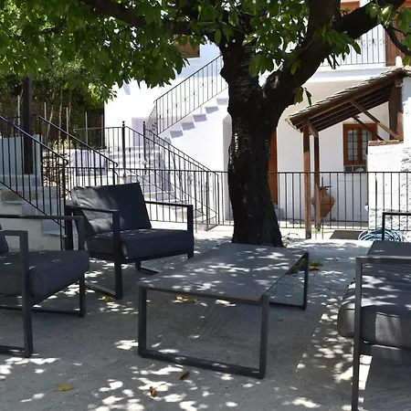 Dendrokipos * Mourésion